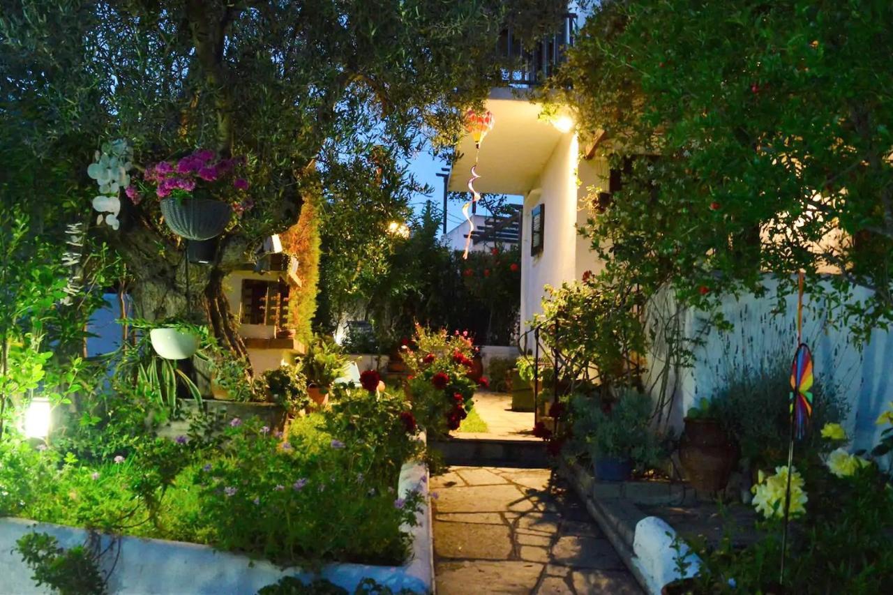 Sonia'S House With Garden Vila Gerakini Exterior foto